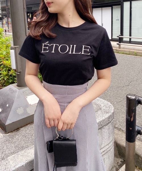 one after another NICE CLAUP(ワンアフターアナザーナイスクラップ)の「ロゴ刺しゅうTee(Tシャツ/カットソー・レディース・ホワイト系その他/ホワイト系その他2/ブラック/ピンク・FREE)」の21枚目の写真
