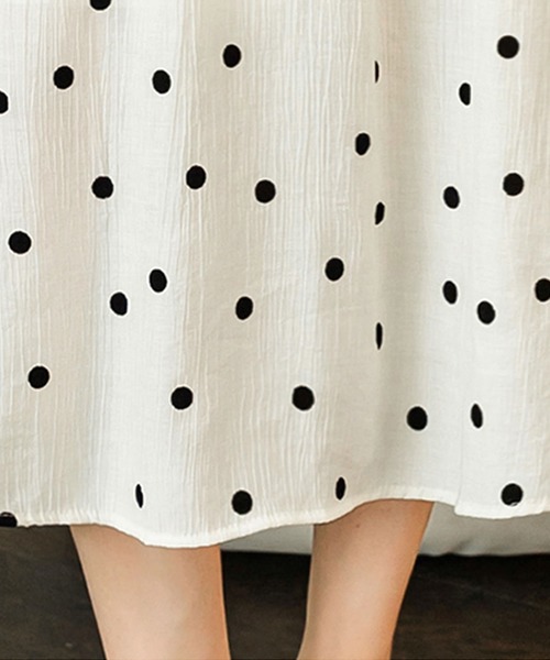 Primazel(プリマゼル)の「ミモレ丈フレアスカート(スカート・レディース・ドット/その他・M)」の4枚目の写真