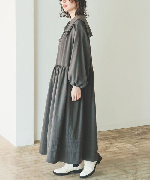 B:MING by BEAMS（ビーミングバイビームス）の「B:MING by BEAMS / 襟付 ティアードワンピース 22AW（ワンピース・レディース・アイボリー/スミクロ・SMALL/MEDIUM）」の6枚目の写真