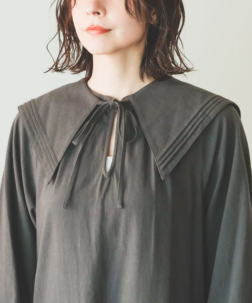 B:MING by BEAMS（ビーミングバイビームス）の「B:MING by BEAMS / 襟付 ティアードワンピース 22AW（ワンピース・レディース・アイボリー/スミクロ・SMALL/MEDIUM）」の18枚目の写真