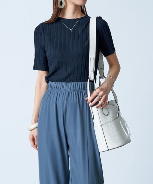 MAISON BREEZE(メゾンブリーズ)の「【MAISON BREEZE】ワイドリブモックネック5分袖カラーニット SCCH161(Tシャツ/カットソー・レディース・ブルー/グリーン/ホワイト/ブラック/ピンク・FREE)」の7枚目の写真