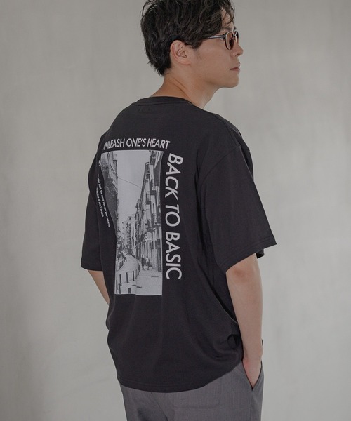 LAKOLE(ラコレ)の「バックフォトプリントTシャツ / 276584(Tシャツ/カットソー・メンズ・ライトブルー/ベージュ/ホワイト/ブラック・X-LARGE/LARGE/MEDIUM)」の11枚目の写真