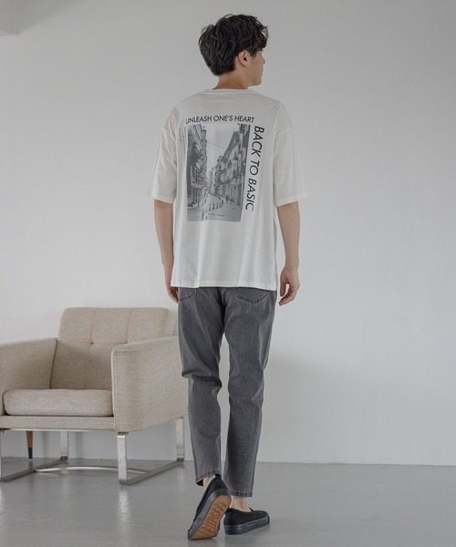 LAKOLE(ラコレ)の「バックフォトプリントTシャツ / 276584(Tシャツ/カットソー・メンズ・ライトブルー/ベージュ/ホワイト/ブラック・X-LARGE/LARGE/MEDIUM)」の9枚目の写真