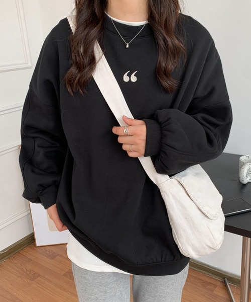 ABITOKYO(アビトーキョー)の「ワンポイント刺繍ビッグシルエット裏起毛トレーナー(スウェット・レディース・ブラック/ネイビー/イエロー/グレー/ブラウン/ダークグレー/ホワイト・FREE)」の11枚目の写真