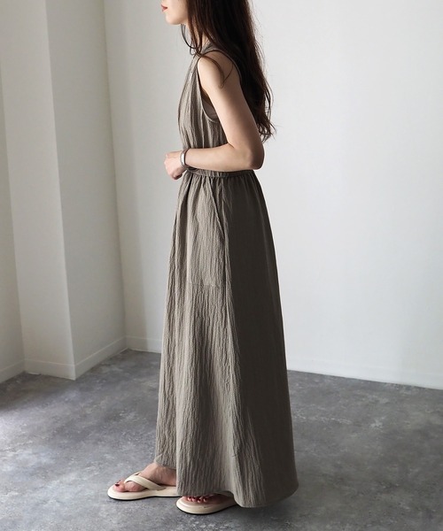 Riberry（リベリー）の「パッチポケットノースリーブワンピース（ワンピース・レディース・ブラック/グレイッシュベージュ・MEDIUM）」の21枚目の写真