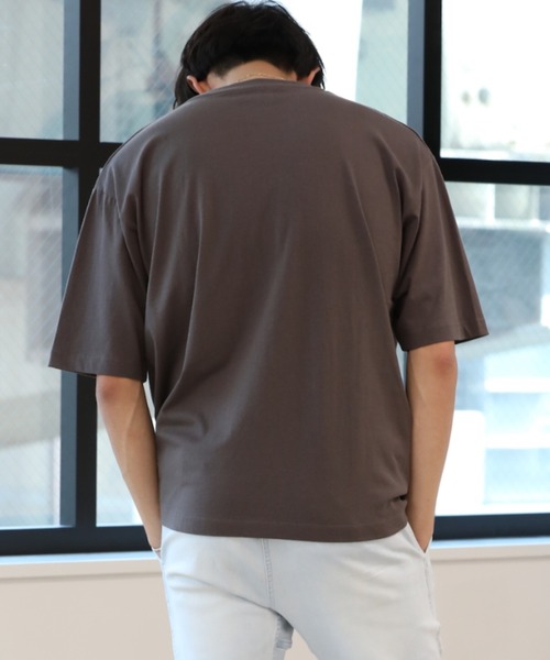Craft Nicholson（クラフトニコルソン）の「BANKSY コラボ LOVE RAT  ボックスシルエット半袖Tシャツ（Tシャツ/カットソー・メンズ・ホワイト/ブラック/ブラウン・M/L）」の22枚目の写真