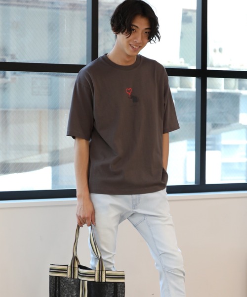 Craft Nicholson（クラフトニコルソン）の「BANKSY コラボ LOVE RAT  ボックスシルエット半袖Tシャツ（Tシャツ/カットソー・メンズ・ホワイト/ブラック/ブラウン・M/L）」の9枚目の写真
