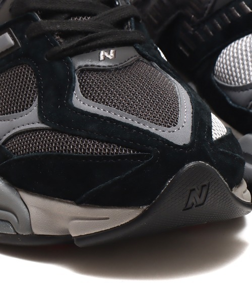 NEW BALANCE(ニューバランス)の「New Balance U9060BLK / ニューバランス U9060BLK(スニーカー・メンズ・ブラック・26.0cm/26.5cm/27.0cm/27.5cm/28.0cm/28.5cm/29.0cm/25.5cm/24.0cm/25.0cm/23.0cm/24.5cm/23.5cm/30.0cm)」の7枚目の写真