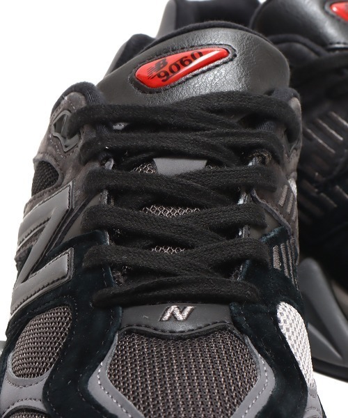 NEW BALANCE(ニューバランス)の「New Balance U9060BLK / ニューバランス U9060BLK(スニーカー・メンズ・ブラック・26.0cm/26.5cm/27.0cm/27.5cm/28.0cm/28.5cm/29.0cm/25.5cm/24.0cm/25.0cm/23.0cm/24.5cm/23.5cm/30.0cm)」の8枚目の写真