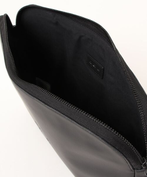 agnes b.（アニエスベー）の「PAH02Z－09 PCケース（ビジネスバッグ・メンズ・ブラック・FREE）」の6枚目の写真