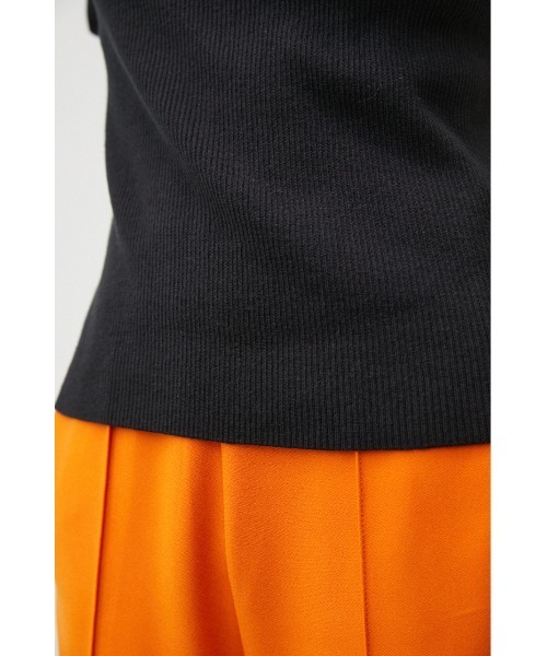 AZUL by moussy(アズールバイマウジー)の「IRREGULAR NECK PUFF KNIT(ニット/セーター・レディース・ブラック/ダークグリーン/マジェンタ/ライトベージュ・SMALL/MEDIUM)」の13枚目の写真