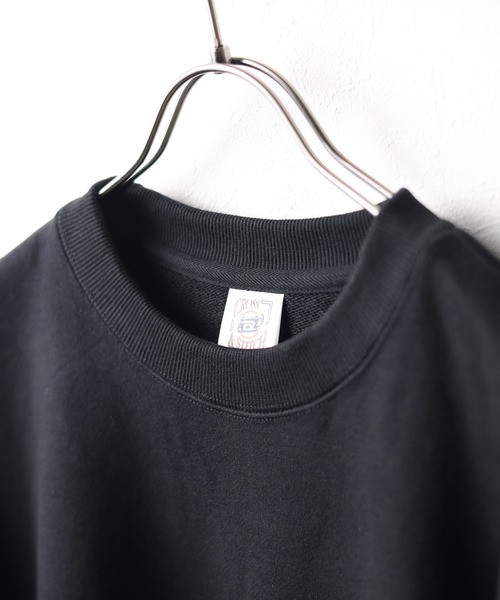 ARCHIVER（アーカイバ）の「【W】【it】【FE2】【CROSS & STITCH】レギュラーウェイト 10oz 裏毛ビッグシルエット スウェットシャツ（スウェット・メンズ・ブラック/サンドベージュ/ヘザーグレー・X-LARGE/LARGE/MEDIUM）」の5枚目の写真