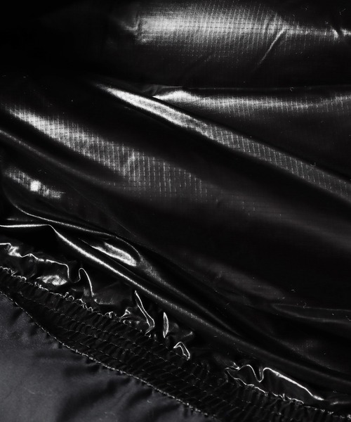 NANGA（ナンガ）の「NANGA/ナンガ MAZENO RIDGE VEST マゼノリッジダウンベスト（ダウンベスト・メンズ・ライトグリーン/ベージュ/ネイビー・S/M/L/XL）」の7枚目の写真