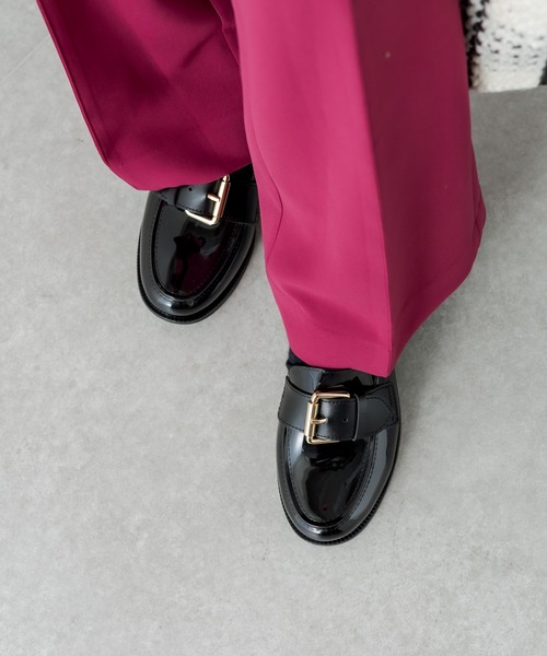 TEMPERATE(テンパレイト)の「【TEMPERATE(テンパレイト)】ベルト付きローファー(ローファー・レディース・ブラック/グレー・40/38/36)」の19枚目の写真