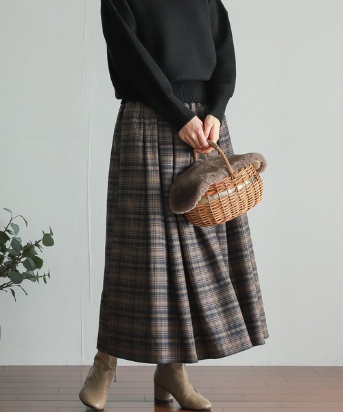 URBAN RESEARCH DOORS（アーバンリサーチドアーズ）の「ラメチェックタックギャザースカート（スカート・レディース・モカ/ベージュ系その他・MEDIUM）」の14枚目の写真