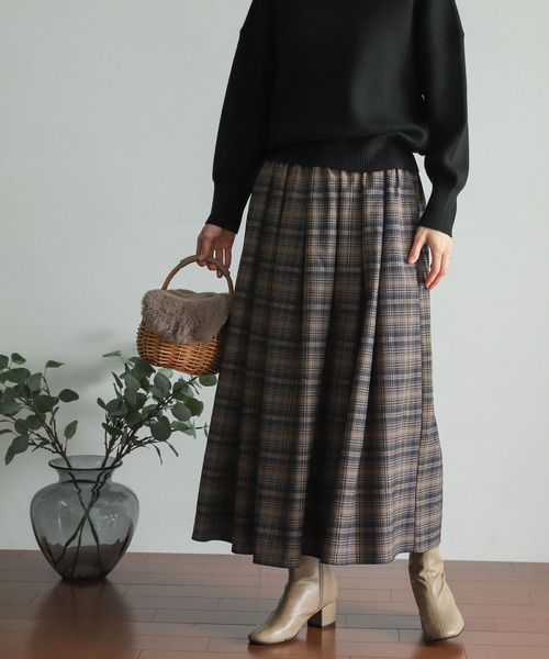 URBAN RESEARCH DOORS（アーバンリサーチドアーズ）の「ラメチェックタックギャザースカート（スカート・レディース・モカ/ベージュ系その他・MEDIUM）」の15枚目の写真