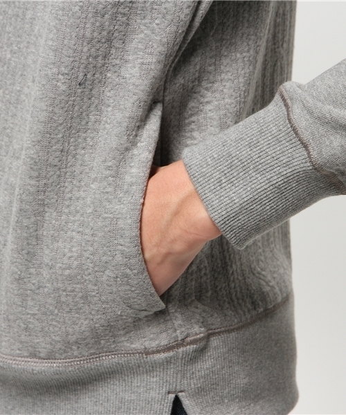 417 EDIFICE（フォーワンセブンエディフィス）の「◇JQケーブル クルーネックスウェット（スウェット・メンズ・ホワイト/ネイビー/チャコールグレー・SMALL/LARGE/MEDIUM）」の10枚目の写真