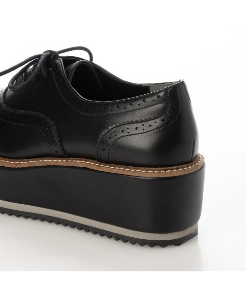 EVOL(イーボル)の「【EVOL】厚底レースアップシューズ IU5002(ドレスシューズ・レディース・ブラック系その他/アイボリー/ブラック・22.5cm/23.5cm/24.5cm/23.0cm/24.0cm/22.0cm)」の10枚目の写真