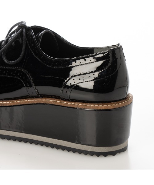 EVOL(イーボル)の「【EVOL】厚底レースアップシューズ IU5002(ドレスシューズ・レディース・ブラック系その他/アイボリー/ブラック・22.5cm/23.5cm/24.5cm/23.0cm/24.0cm/22.0cm)」の18枚目の写真