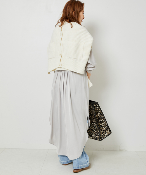 Spick & Span（スピックアンドスパン）の「サテンバックギャザーシャツ 