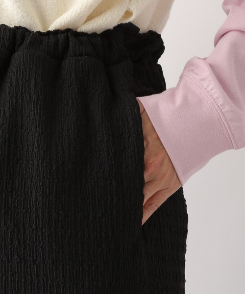 LEPSIM（レプシィム）の「マタニティ／シャーリングタイトスカート　178839（マタニティウェア/グッズ・レディース・ブラック/イエロー/アイボリー・FREE）」の16枚目の写真