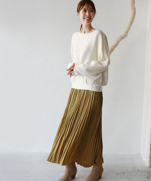 REAL CUBE（リアルキューブ）の「静電気防止裾タックニット（ニット/セーター・レディース・パープル/オフホワイト・M）」の5枚目の写真