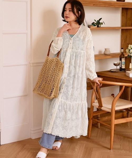coca（coca）（コカ）の「チュールレース花柄ガウンワンピース 
