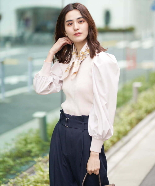 a.v.v（アーヴェヴェ）の「【バンダナ/スカーフ】ベルト柄スカーフ（バンダナ/スカーフ・レディース・ミント/ベージュ・38）」の8枚目の写真