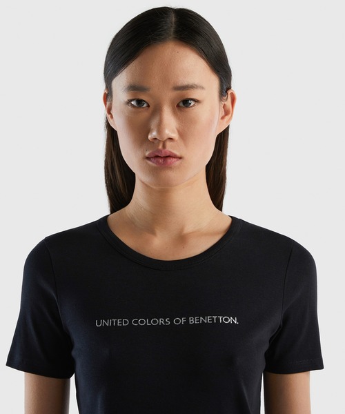 BENETTON (UNITED COLORS OF BENETTON)（ベネトンユナイテッドカラーズオブベネトン）の「ロゴクルーネック半袖Tシャツ・カットソー（Tシャツ/カットソー・レディース・ネイビー/ホワイト/ブラック・LARGE/X-SMALL/MEDIUM/SMALL/XX-SMALL）」の14枚目の写真