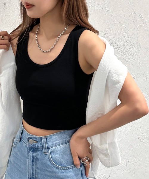 apres jour mignon（アプレジュールミニョン）の「カップ付きショートタンクトップ【ZOZOTOWN限定アイテム】（タンクトップ・レディース・ナチュラル/オフホワイト/ブラック・X-LARGE/フリー）」の8枚目の写真