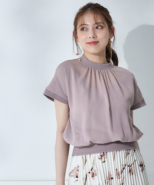 12Twelve Agenda（トゥエルブ　アジェンダ）の「プチハイネックインナー付ショート丈プルオーバー（Tシャツ/カットソー・レディース・オフホワイト/ピンクベージュ/ネイビー/ブルー/チャコールグレー/ブラック・M）」の6枚目の写真