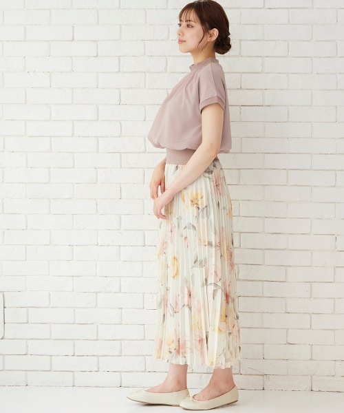 12Twelve Agenda（トゥエルブ　アジェンダ）の「プチハイネックインナー付ショート丈プルオーバー（Tシャツ/カットソー・レディース・オフホワイト/ピンクベージュ/ネイビー/ブルー/チャコールグレー/ブラック・M）」の12枚目の写真