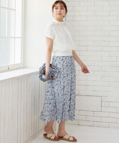 12Twelve Agenda（トゥエルブ　アジェンダ）の「プチハイネックインナー付ショート丈プルオーバー（Tシャツ/カットソー・レディース・オフホワイト/ピンクベージュ/ネイビー/ブルー/チャコールグレー/ブラック・M）」の20枚目の写真