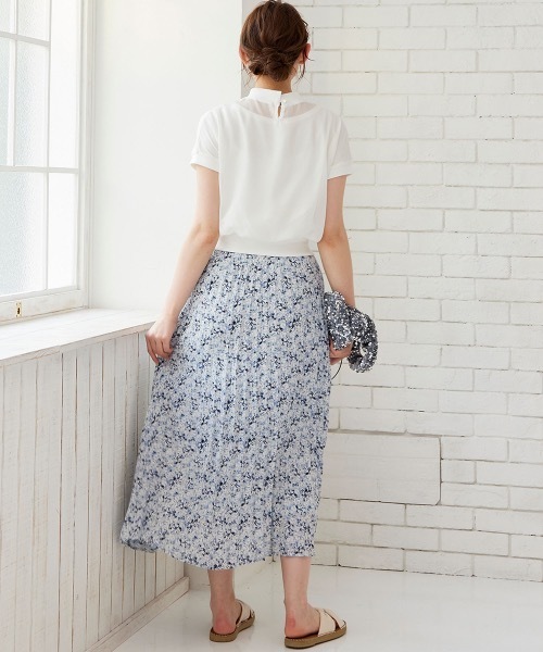 12Twelve Agenda（トゥエルブ　アジェンダ）の「プチハイネックインナー付ショート丈プルオーバー（Tシャツ/カットソー・レディース・オフホワイト/ピンクベージュ/ネイビー/ブルー/チャコールグレー/ブラック・M）」の13枚目の写真