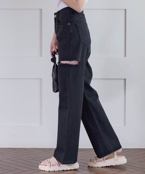 DAY CLOSET（デイ クローゼット）の「レディース カッティングストレートハイライズデニムパンツ（デニムパンツ・レディース・ブルー/ブラック・S/L/M/XL/XS）」の5枚目の写真