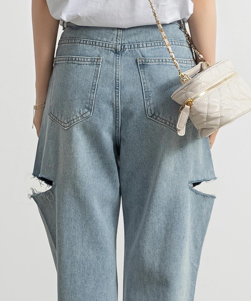 DAY CLOSET（デイ クローゼット）の「レディース カッティングストレートハイライズデニムパンツ（デニムパンツ・レディース・ブルー/ブラック・S/L/M/XL/XS）」の20枚目の写真