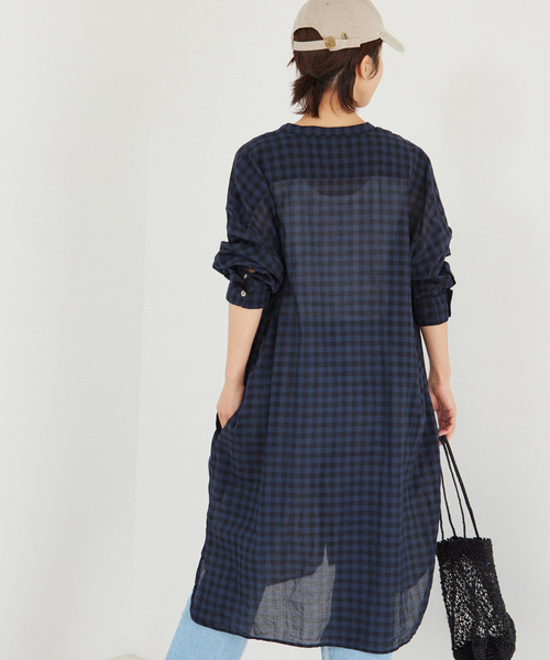 ARMEN(アーメン)の「【ARMEN】COTTON VOILE ギンガムチェックバンドカラーロング:ワンピース(ワンピース・レディース・ネイビー/イエロー・3)」の16枚目の写真