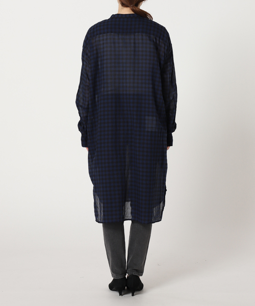 ARMEN(アーメン)の「【ARMEN】COTTON VOILE ギンガムチェックバンドカラーロング:ワンピース(ワンピース・レディース・ネイビー/イエロー・3)」の5枚目の写真