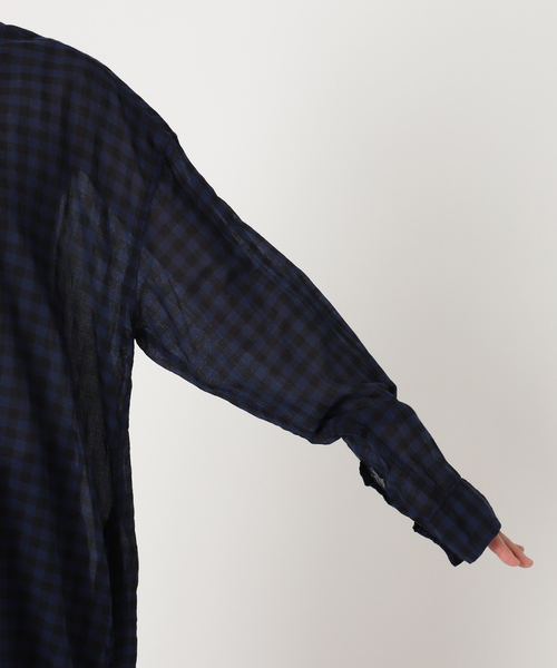 ARMEN(アーメン)の「【ARMEN】COTTON VOILE ギンガムチェックバンドカラーロング:ワンピース(ワンピース・レディース・ネイビー/イエロー・3)」の21枚目の写真