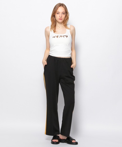 FOREVER 21（フォーエバー トゥエンティーワン）の「配色ラインジャージパンツ（スウェットパンツ・レディース・レッド系その他/グリーン/ブルー/ブラック・MEDIUM/SMALL）」の19枚目の写真