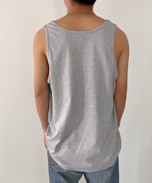 GILDAN(ギルダン)の「GILDAN(ギルダン)/ウルトラコットン100% オーバーサイズ タンクトップ 6Oz(オンス)(タンクトップ・メンズ・ホワイト/グレー/ネイビー/ブラック・S/M/L/XL)」の11枚目の写真