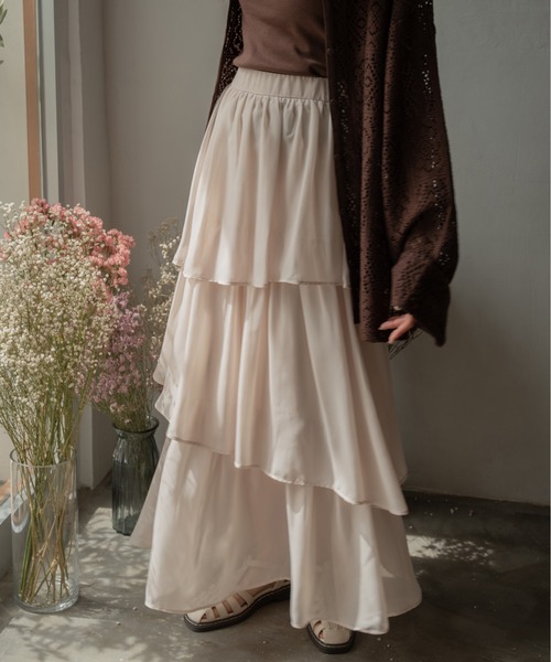 Ambre Ciel（アンブルシエル）の「シフォンアシメティアードスカート／【WEB/EC限定商品】（スカート・レディース・ブラック/アイボリー・FREE）」の3枚目の写真