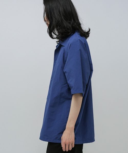 NANO universe（ナノユニバース）の「LB.03/Supplex(R)Nylon レギュラーカラーシャツ（シャツ/ブラウス・メンズ・ネイビー/ブラック/ベージュ・L/M/S）」の6枚目の写真