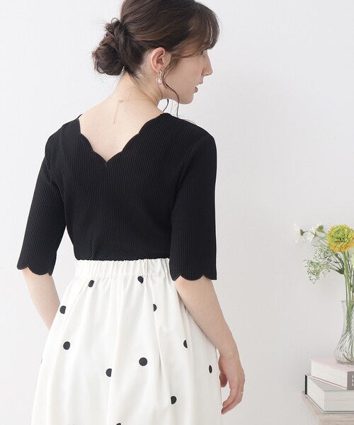 couture brooch（クチュールブローチ）の「◆スカラ刺繍前後2WAYテレコトップス（Tシャツ/カットソー・レディース・ライトグリーン/ブラック/オフホワイト・36/38/40/42）」の17枚目の写真