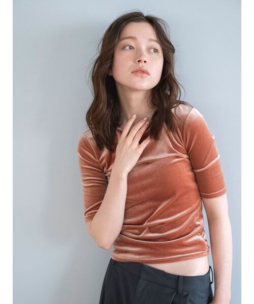 Ungrid（アングリッド）の「ベロアフィットTee（Tシャツ/カットソー・レディース・オレンジ/グリーン/ヘザーグレー・FREE）」の12枚目の写真