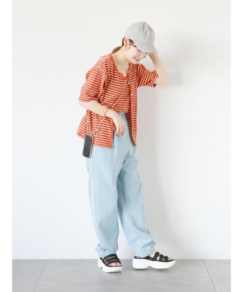 ehka sopo（エヘカソポ）の「デニムテーパードパンツ（デニムパンツ・レディース・ブルー/サックスブルー/ネイビー・F）」の9枚目の写真