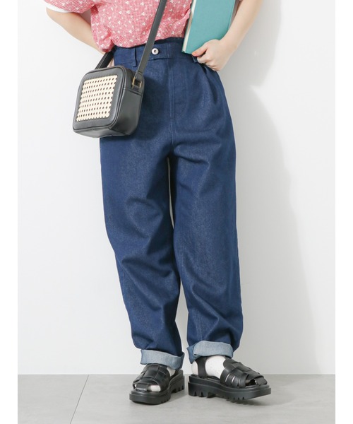 ehka sopo（エヘカソポ）の「デニムテーパードパンツ（デニムパンツ・レディース・ブルー/サックスブルー/ネイビー・F）」の2枚目の写真