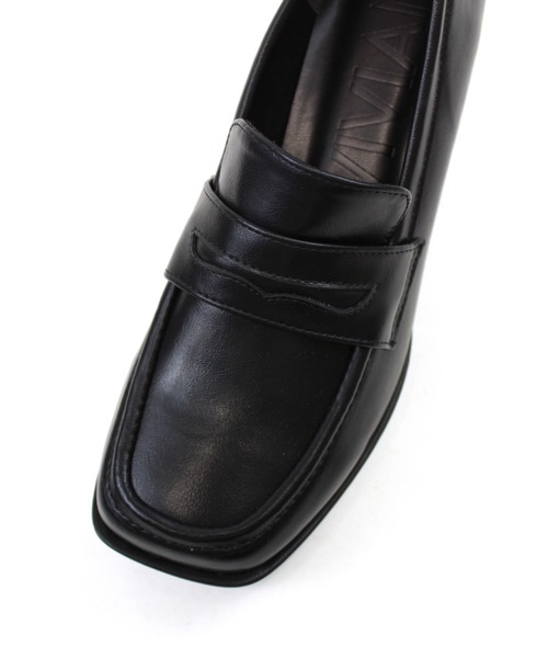 VIVIAN（ヴィヴィアン）の「スクエアトゥプラットフォームローファーパンプス　ZOZOTOWN+オフィシャルサイト限定商品（パンプス・レディース・ブラック・S/M/L/LL）」の19枚目の写真