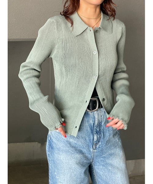 BLACK BY MOUSSY(ブラックバイマウジー)の「rib shirt knit tops(リブシャツニットトップス)(ニット/セーター・レディース・ライトカーキ/レッド/ブラック/オフホワイト・FREE)」の3枚目の写真
