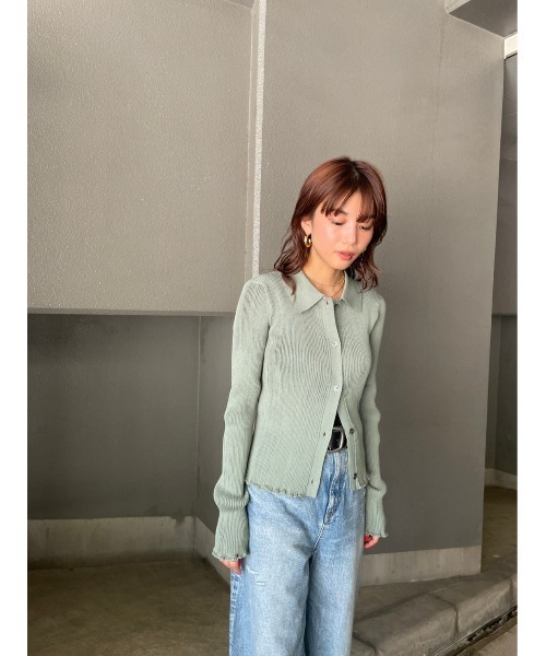 BLACK BY MOUSSY(ブラックバイマウジー)の「rib shirt knit tops(リブシャツニットトップス)(ニット/セーター・レディース・ライトカーキ/レッド/ブラック/オフホワイト・FREE)」の8枚目の写真